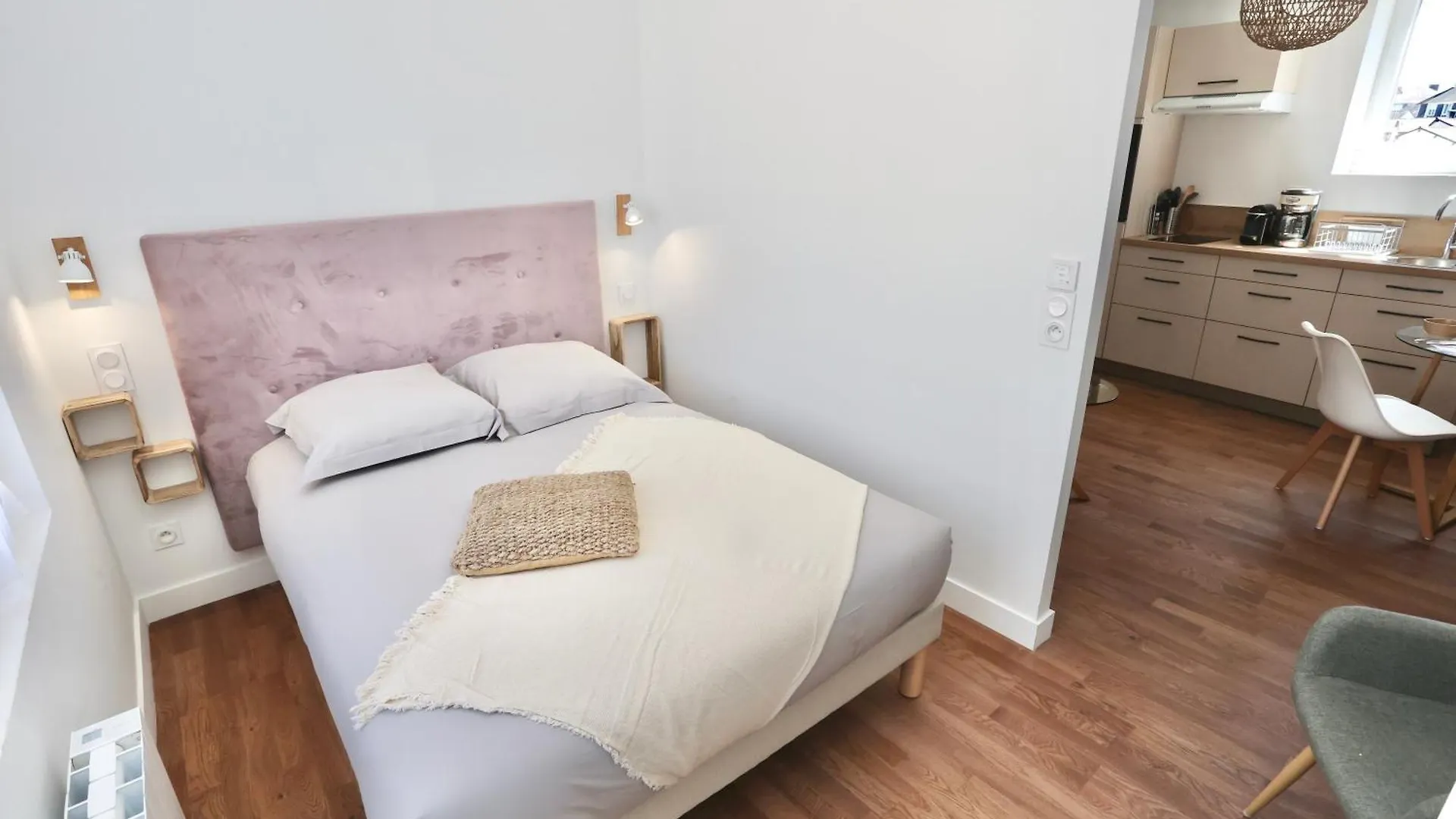 Studio'Art - Hyper Centre - Esprit Loft Apartment Pontivy France